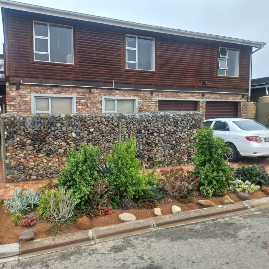 3 Bedroom Property for Sale in Louis Rood Western Cape